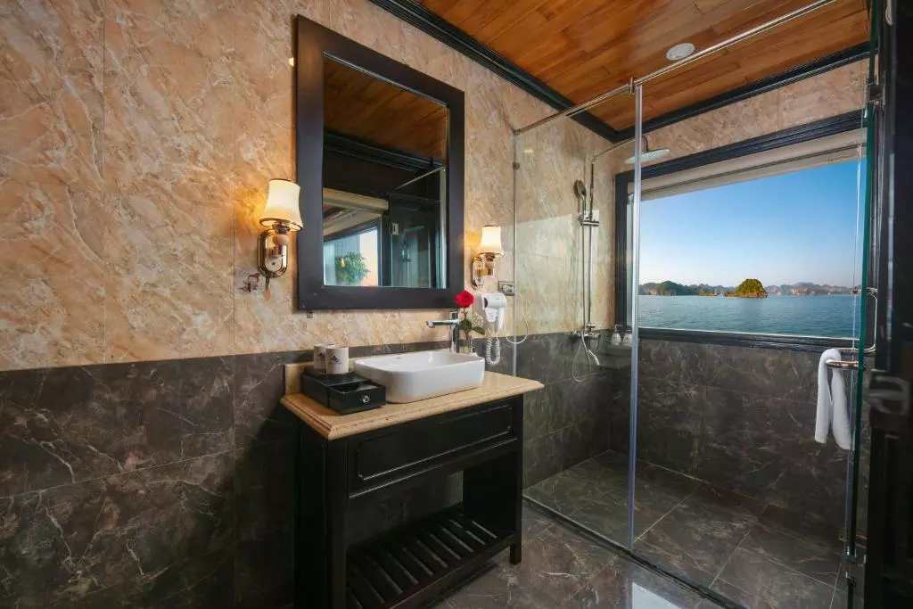 ARCADY BOUTIQUE CRUISE or similar